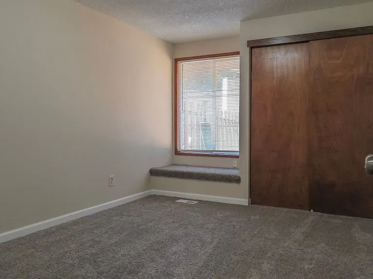 9110 SW Chelan Pl — Photo 14