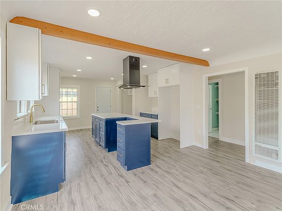 5th image of 4638 Pine St