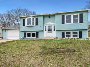 817 N River Dr, Byron, IL 61010