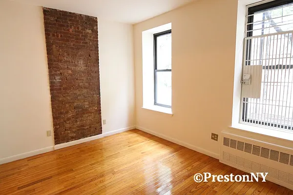 Rented by JM Preston Properties LLC | media 25