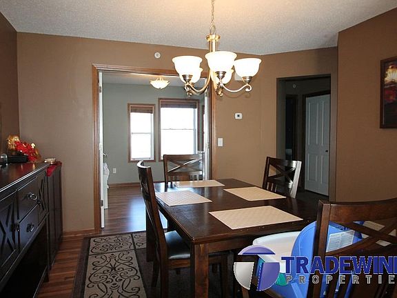 4th image of 5081 Dunkirk Pl N