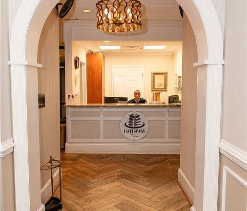 4th image of 2956 Hathaway Rd #U809