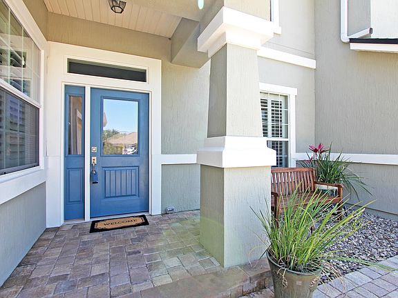 4th image of 908 Vin Rose Ln