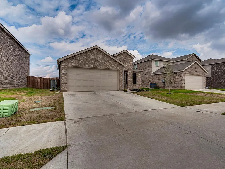 4432 Sagecroft Rd — Photo 36