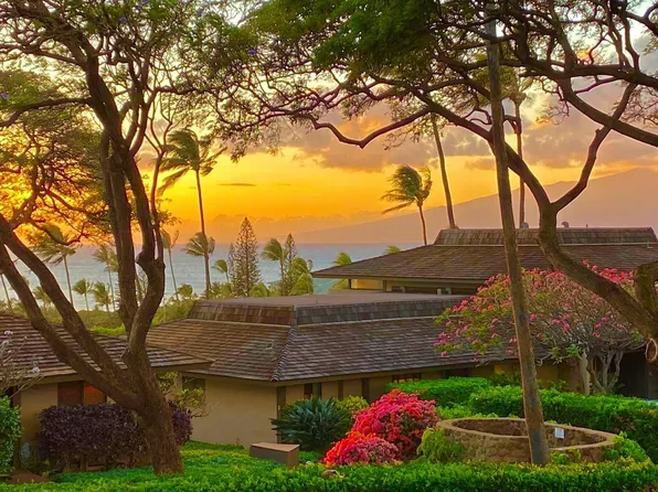 150 Puukolii Rd APT 15, Lahaina, HI 96761