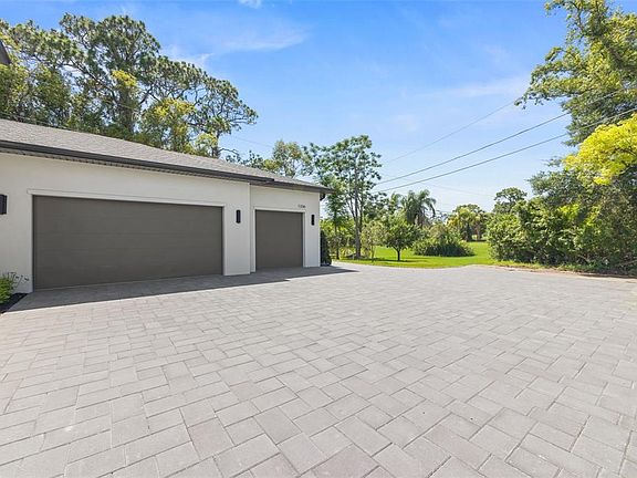 5th image of 1336 Hays Rd