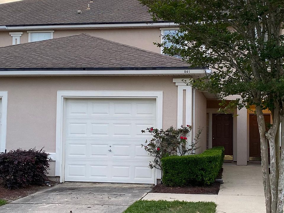 1st image of 841 Southern Creek Dr