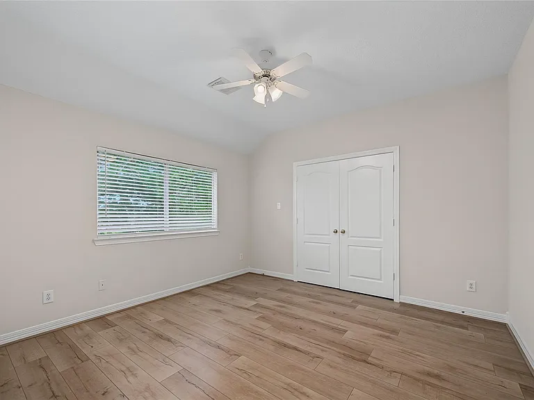 5807 Bayberry Way — Photo 35