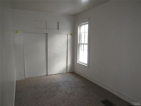 4th image of 139 Cannon St