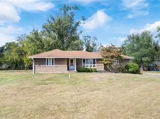 5109 Columbus Rd NE, Louisville, OH 44641