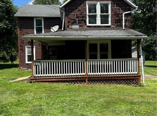 10 Justice Ln, Masontown, PA 15461