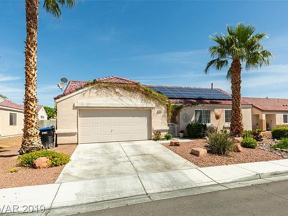 3rd image of 2606 Gardenia Flower Ave