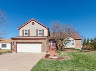 1056 Whitehall Way, Crystal Lake, IL 60014