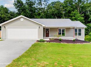 174 Grove Loop, Crossville, TN 38555