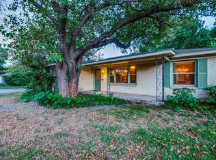 5501 Dennis Ave, Fort Worth, TX 76114