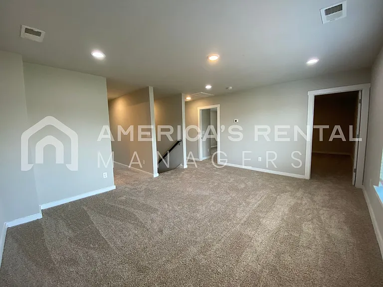 102 Edisto Cir — Photo 18