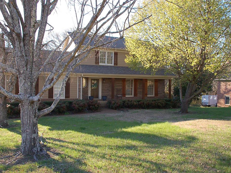 1st image of 111 Jefferson Dr