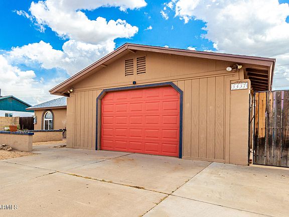 3rd image of 1437 W RENEE Drive