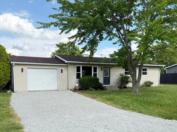 4851 N Clover Ln, Michigan City, IN 46360