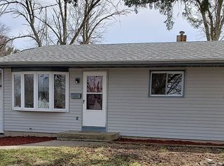 3315 Chadwick Dr, Rockford, IL 61109