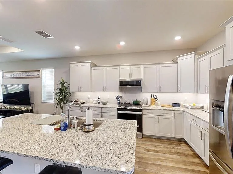 5655 SW 78th Avenue Rd — Photo 6