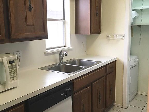 5th image of 1001 Golf Course Dr APT A-1