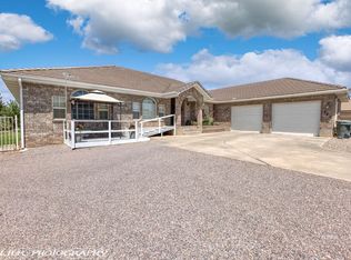 243 E First North St, Mesquite, NV 89027