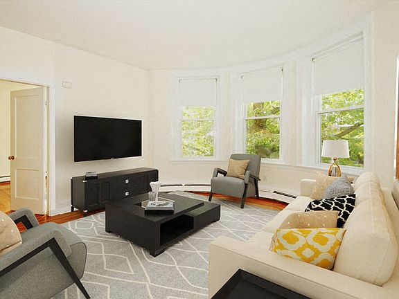 Beacon Fairbanks Manor - Living Room