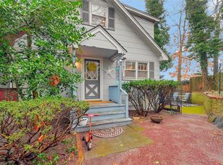 95 Cedar Rd, Wading River, NY 11792