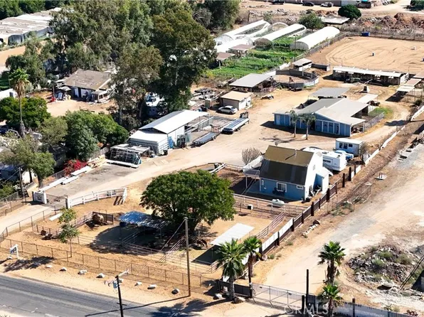 9950 60th St, Riverside, CA 92509