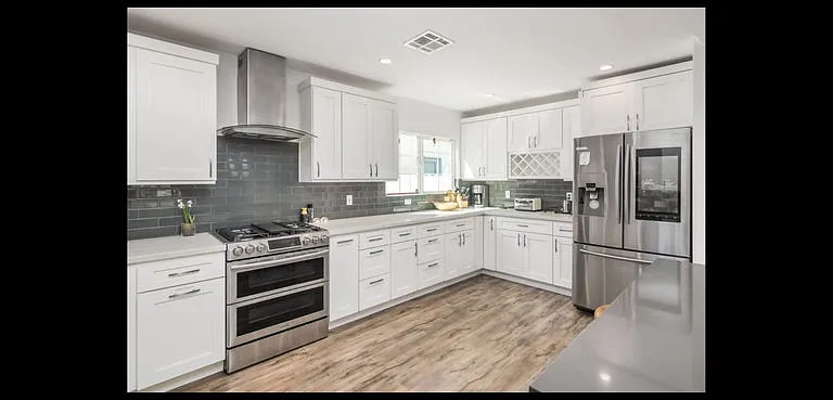 6624 Mammoth Ave — Photo 6