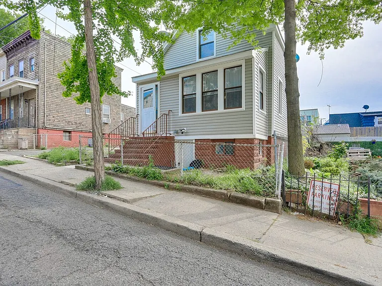 Neighborhood