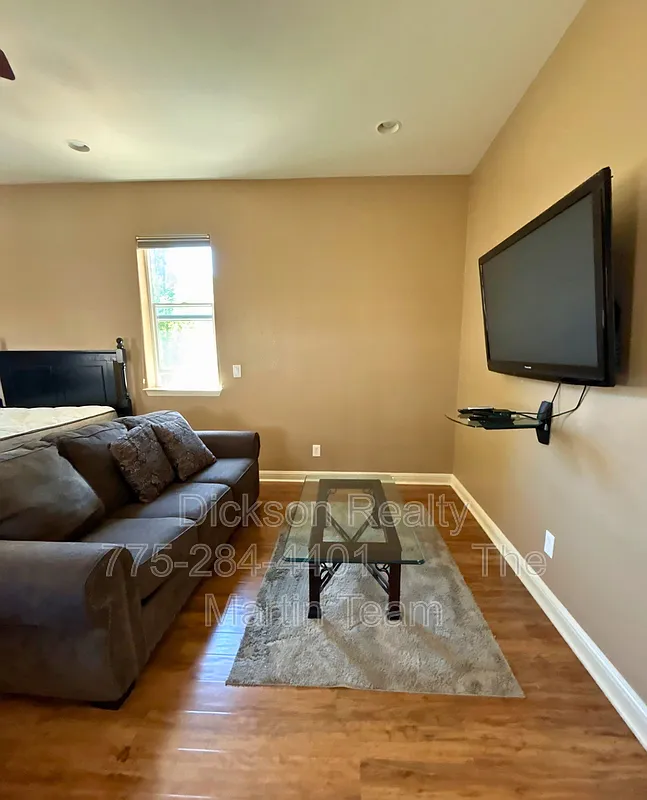 Studio, 1.0 bath, 420 sqft, $1,395 — Photo 4