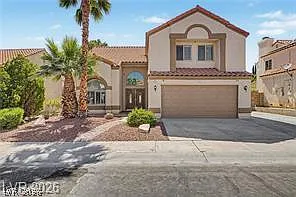 4 bed, 2.5 bath, 1978 sqft, $2,900 — Photo 1