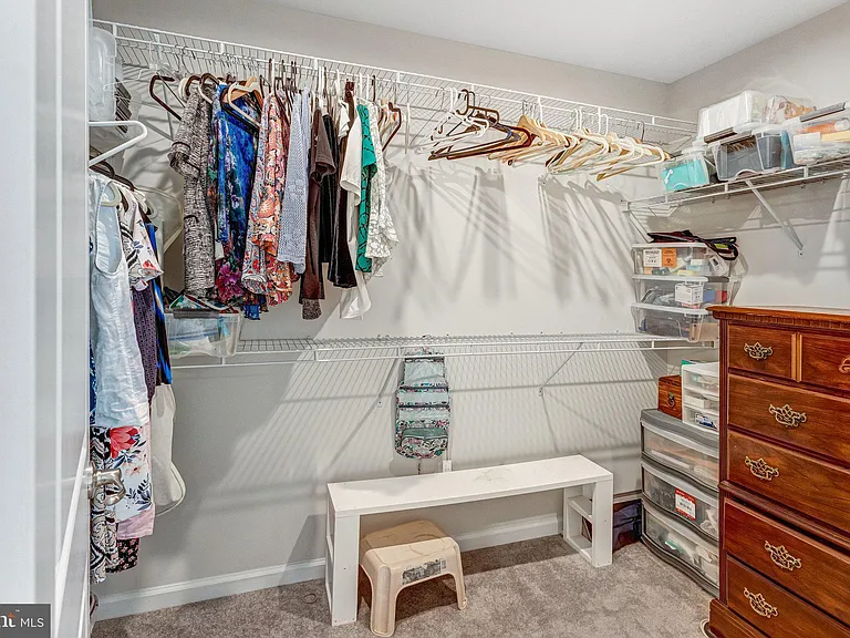 11241 Wheeler Ridge Dr — Photo 26