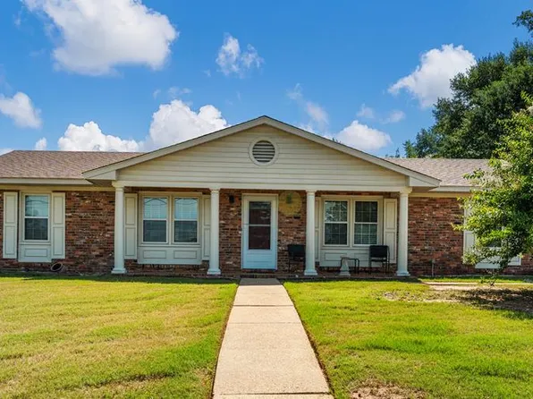 1246 Bunker Hill Rd, Columbus, GA 31907