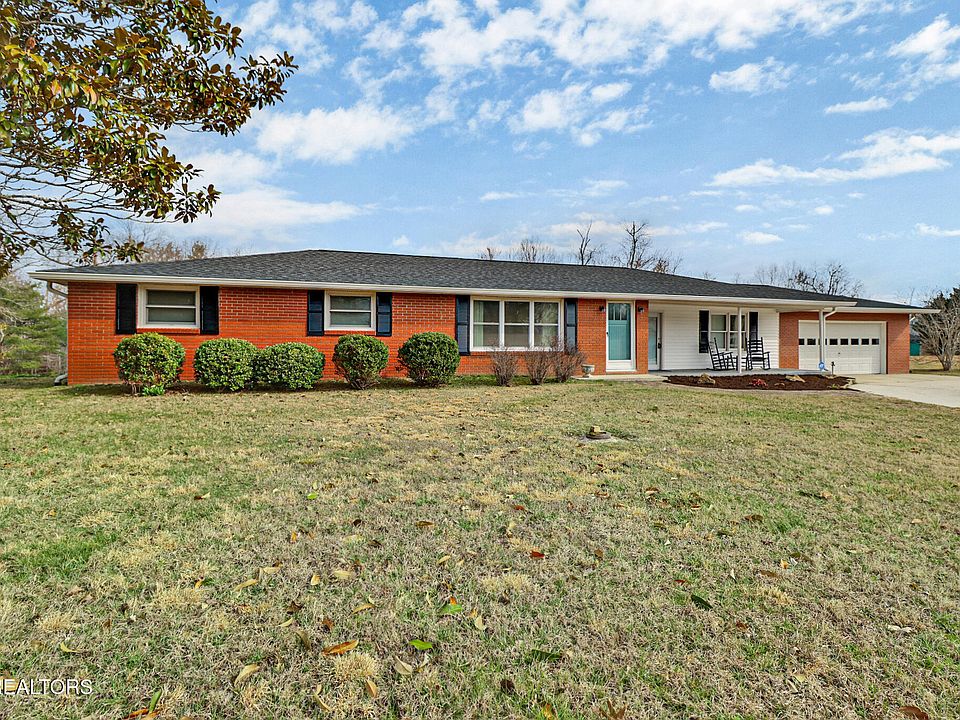 1st image of 270 Hugh Jones Rd