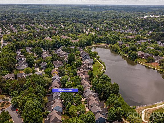 2nd image of 7143 Chameroy Ct
