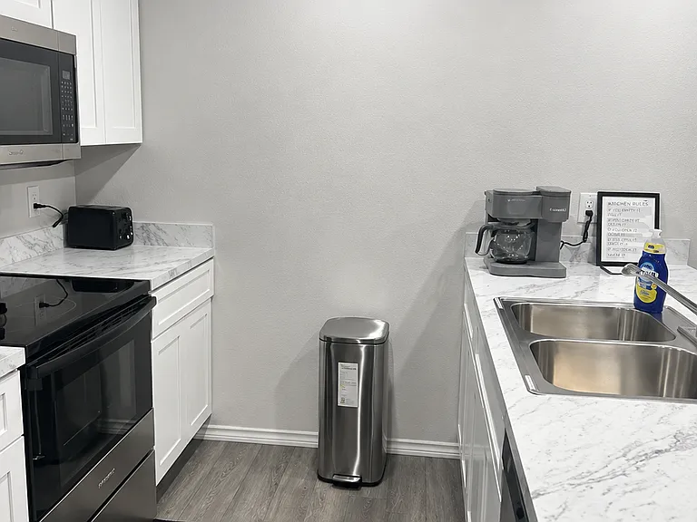 226 Polasek Dr — Photo 5