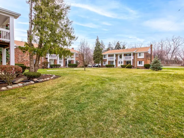 Jamestown Village Apartments