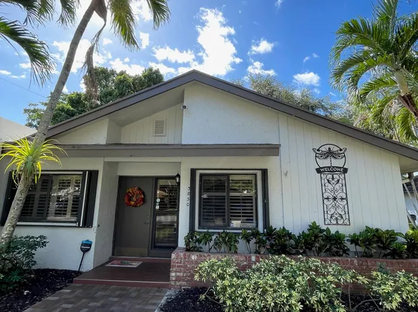 3850 S Arelia Drive S, Delray Beach, FL 33445