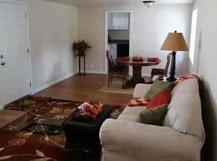 721 S 28th St, Mattoon, IL 61938