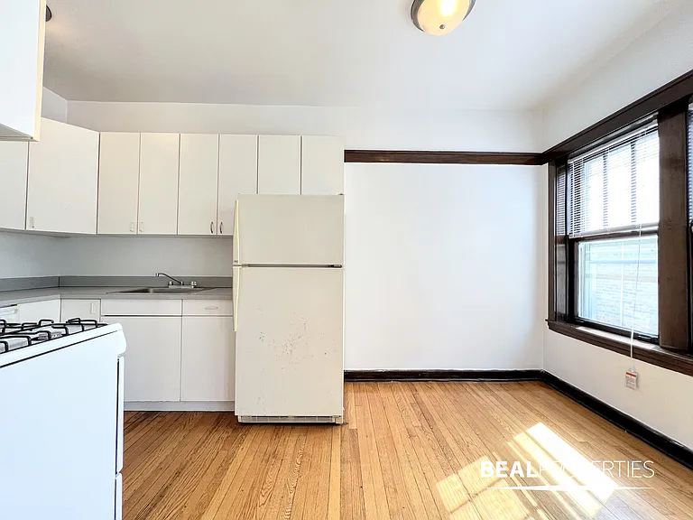 816 W Waveland Ave — Photo 15