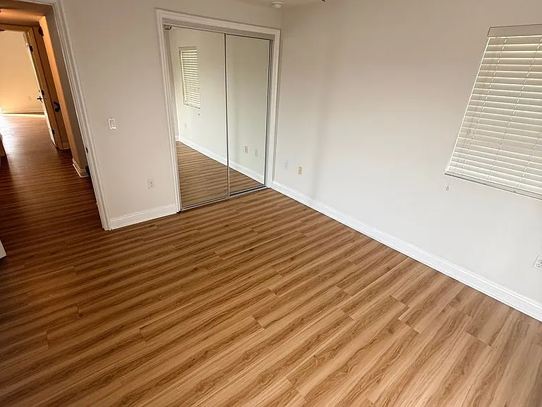 23130 Sherman Pl — Photo 16
