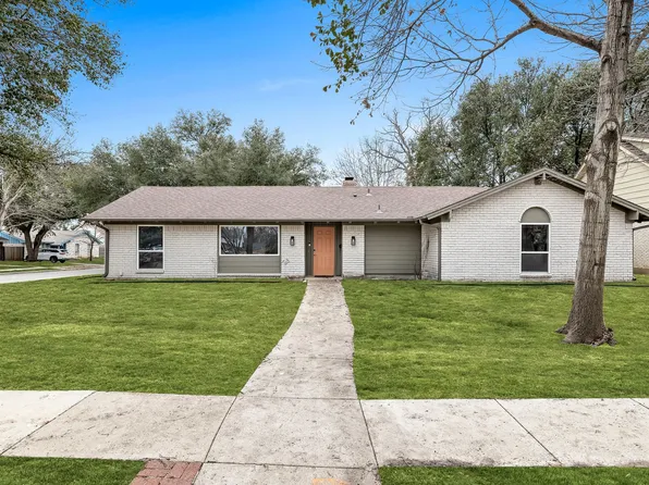 1300 Atlanta Dr, Irving, TX 75062