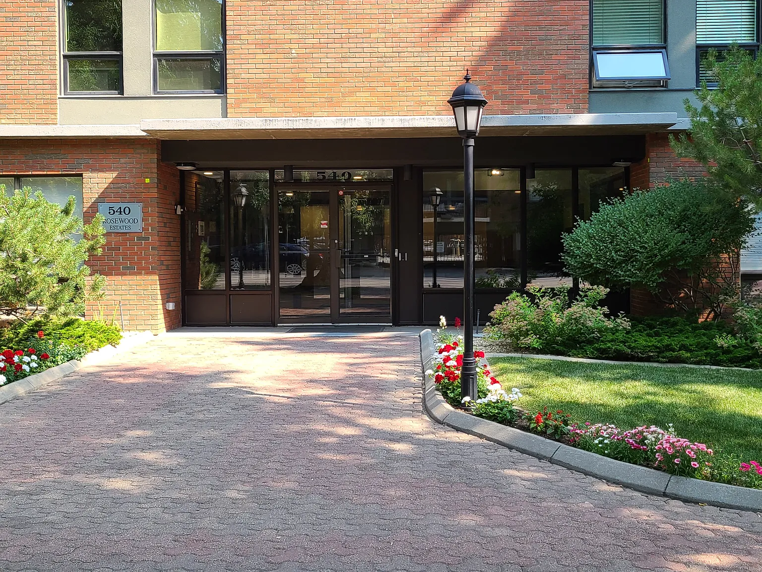 Rosewood Estates — Photo 1