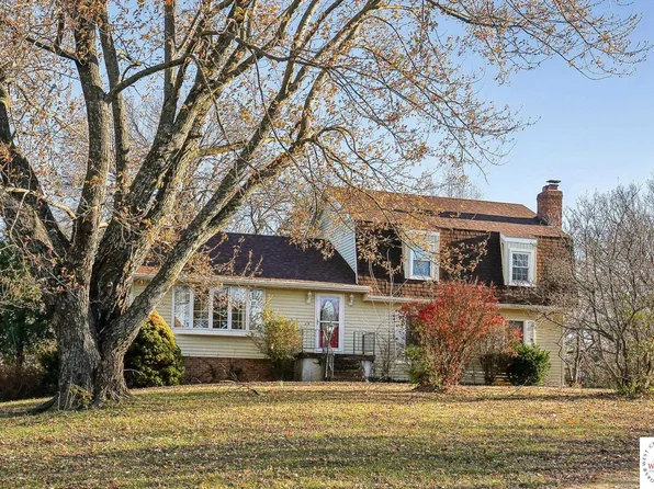 147 SW 101st Rd, Warrensburg, MO 64093
