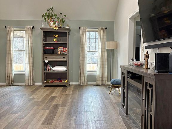2nd image of 8128 Obrian Blvd