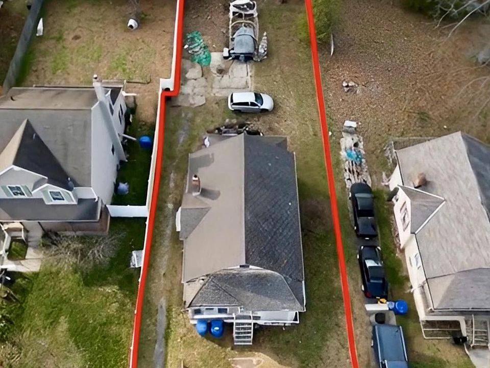 1st image of 11 Errickson Ave