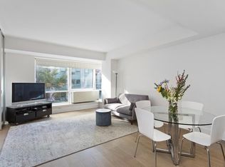 446 Kent Ave APT 2C, Brooklyn, NY